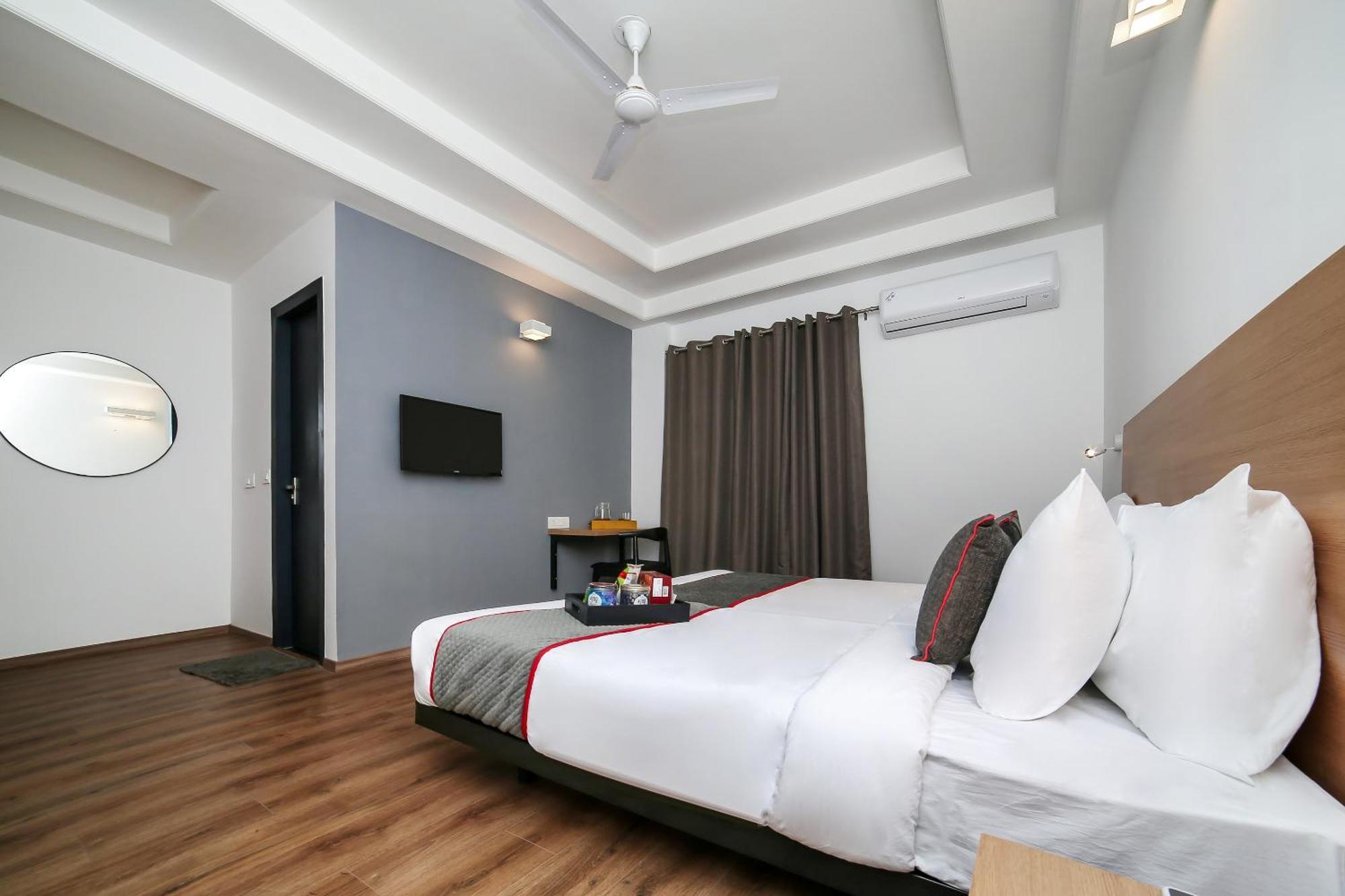 Collection O Townhouse 069 Hotell Gurgaon Eksteriør bilde
